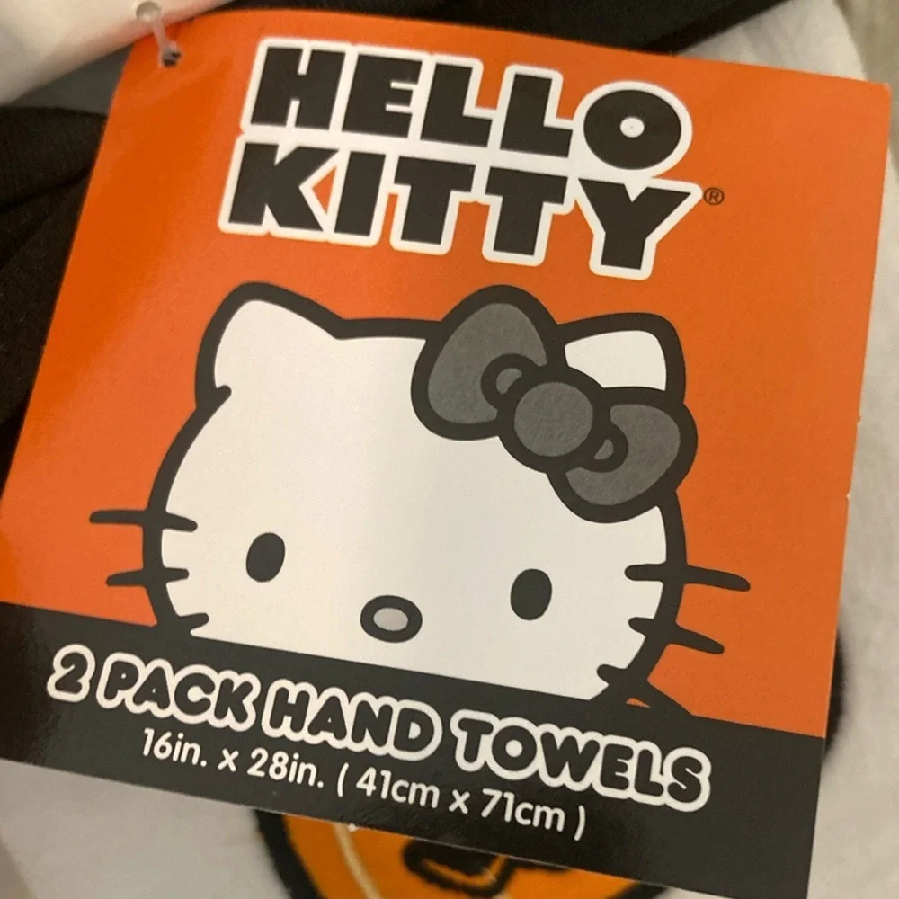 Hello Kitty 2023 Halloween Hand Towels